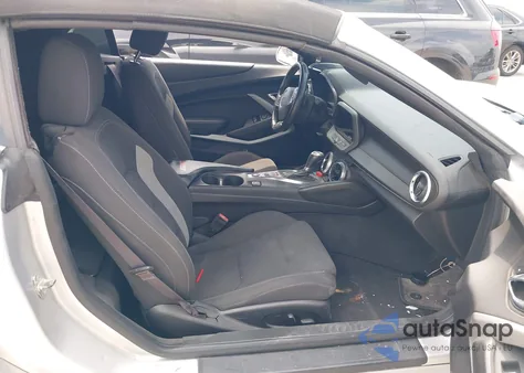 2017 Chevrolet Camaro 1Ss из США, поврежденный, VIN 1G1FF3D76H0137577